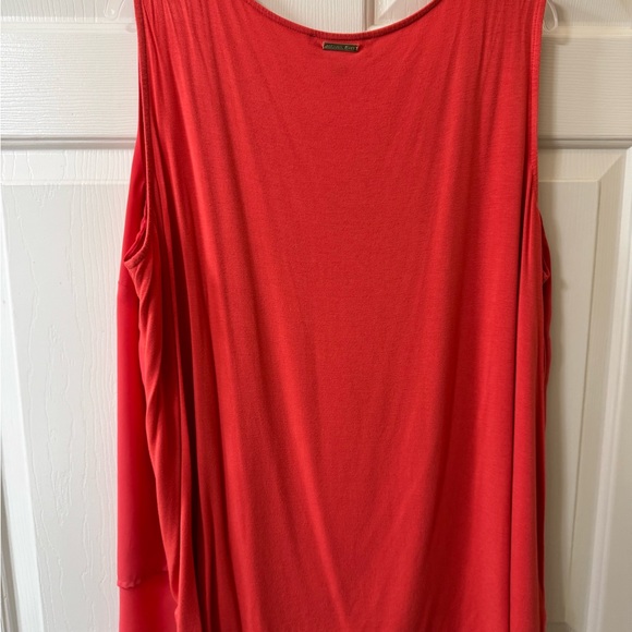 Michael Kors Vibrant Hot Pink V-Neck Blouse - Picture 2 of 5